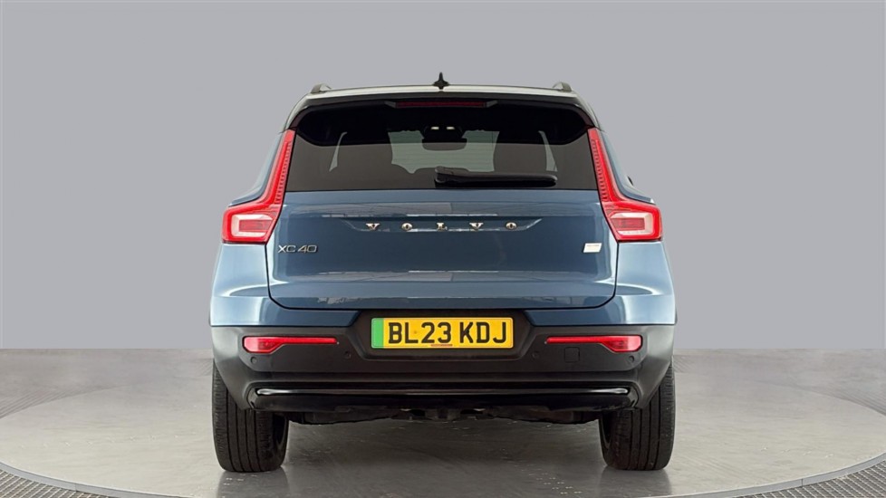 VOLVO XC40 Image 4