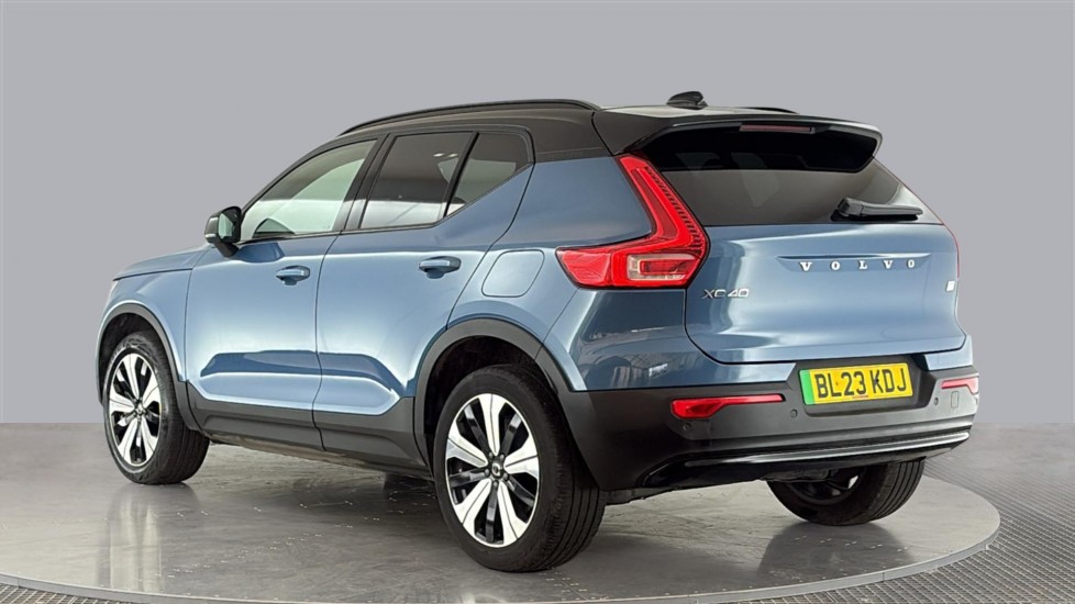 VOLVO XC40 Image 3
