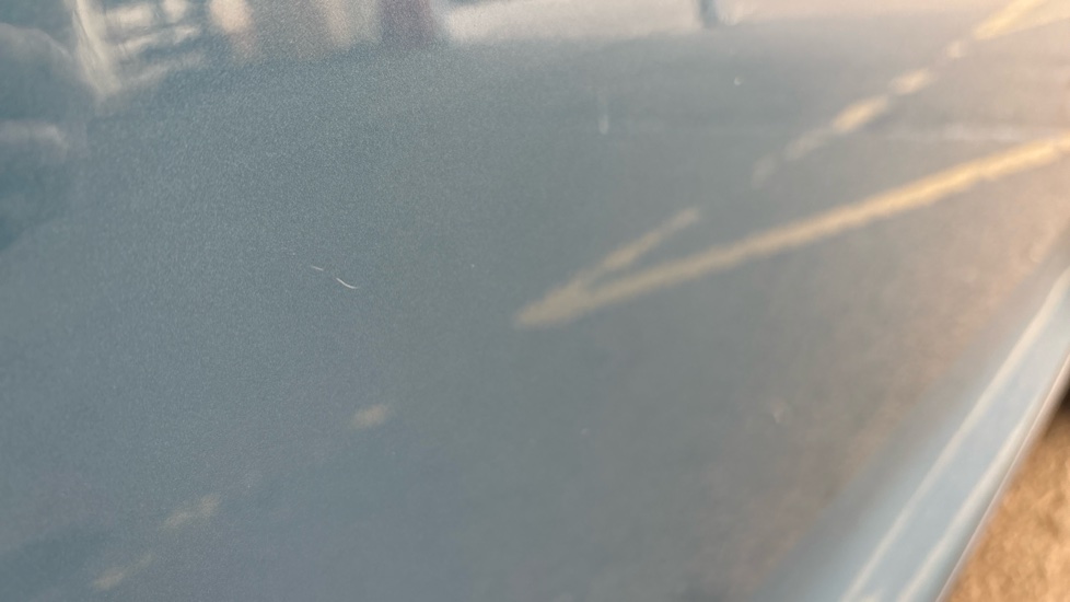 VOLVO XC40 scratches