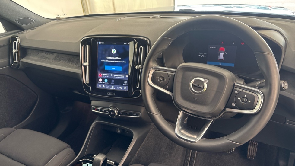 VOLVO XC40 Image 9