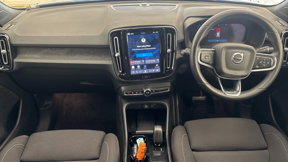 VOLVO XC40 Image 11