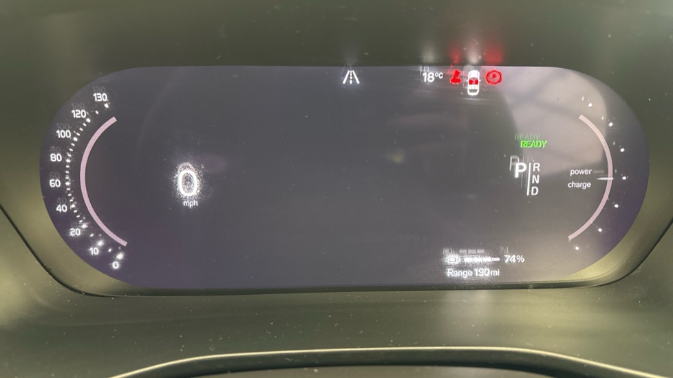 VOLVO XC40 Image 13