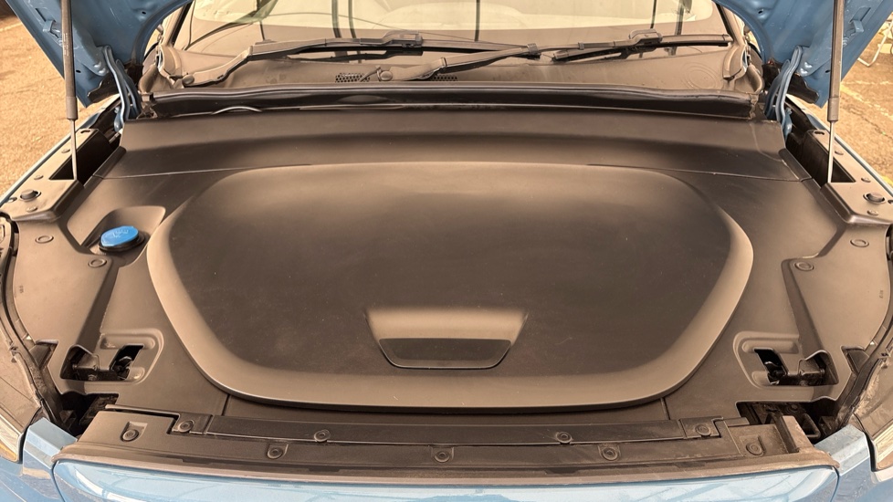 VOLVO XC40 Image 16