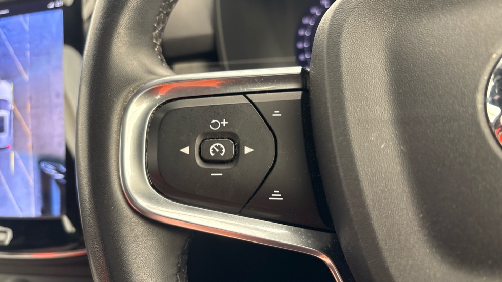 VOLVO XC40 ELECTRIC ESTATE 300kW Recharge Twin Ultimate 78kWh 5dr AWD Auto