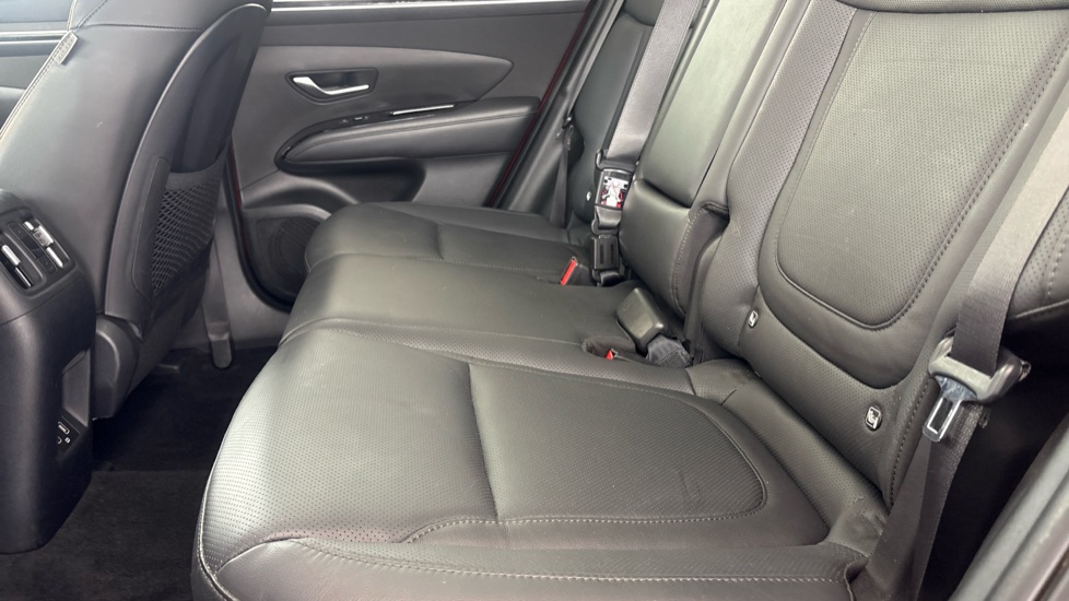 HYUNDAI TUCSON ESTATE 1.6 TGDi Plug-in Hybrid Ultimate 5dr 4WD Auto