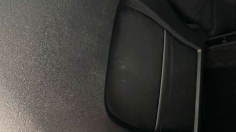 TESLA MODEL Y HATCHBACK Long Range AWD 5dr Auto