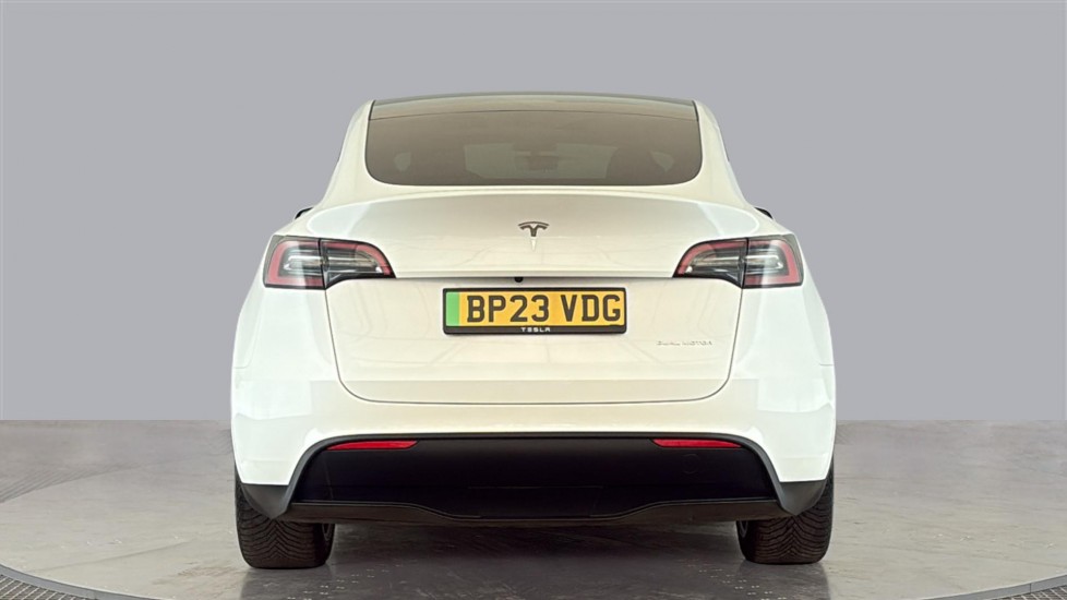 Tesla Model Y Image 4