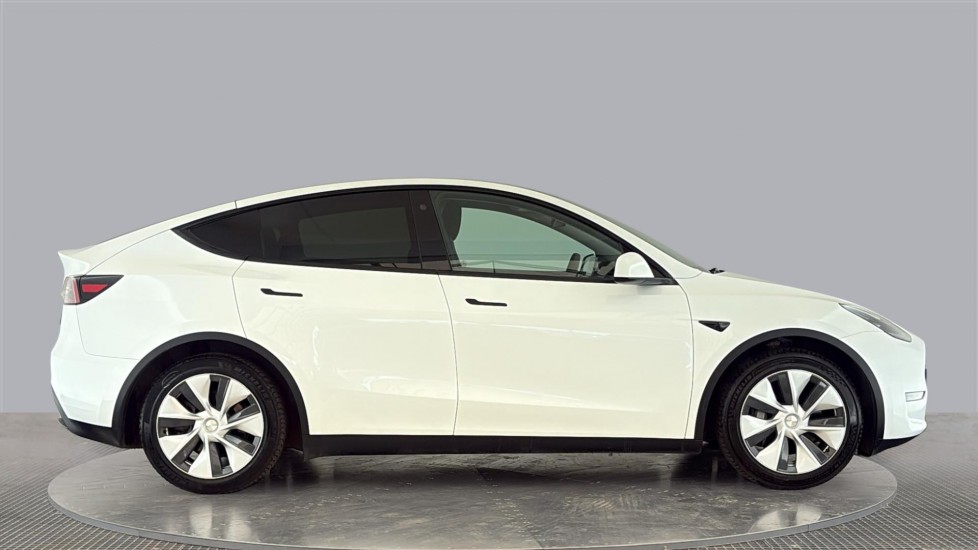 Tesla Model Y Image 6
