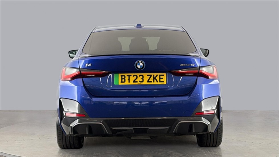BMW I4 Image 4