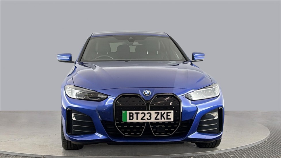 BMW I4 Image 8