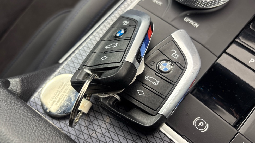 BMW I4 2 keys