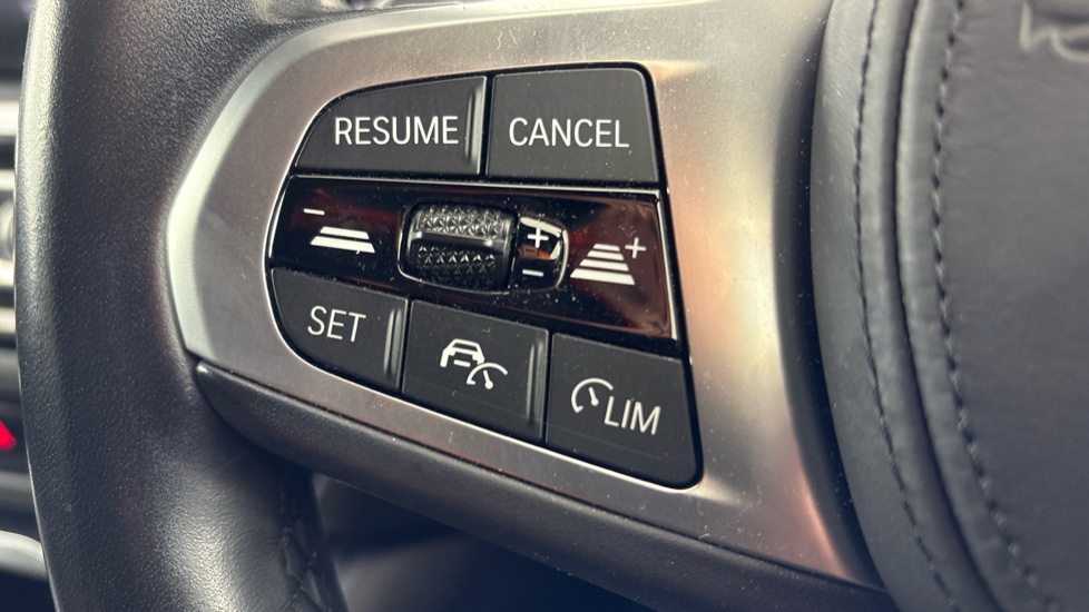 BMW I4 cruise control