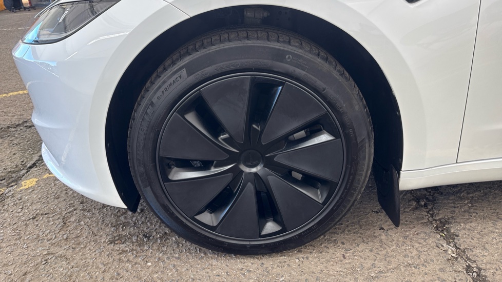 TESLA MODEL 3 SALOON RWD 4dr Auto