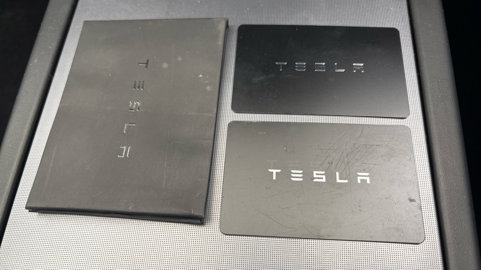 TESLA MODEL 3 SALOON RWD 4dr Auto