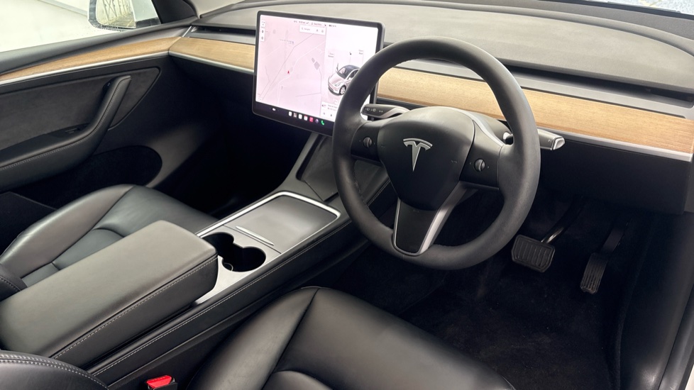 TESLA MODEL Y HATCHBACK Long Range AWD 5dr Auto