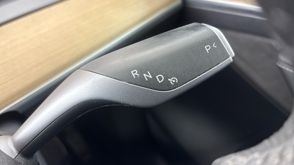 TESLA MODEL Y HATCHBACK Long Range AWD 5dr Auto