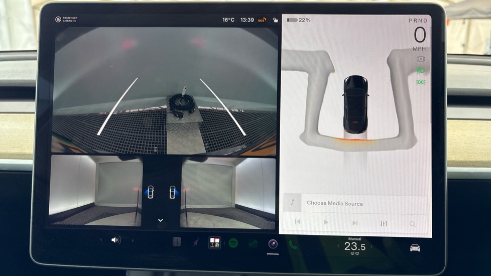TESLA MODEL Y HATCHBACK RWD 5dr Auto
