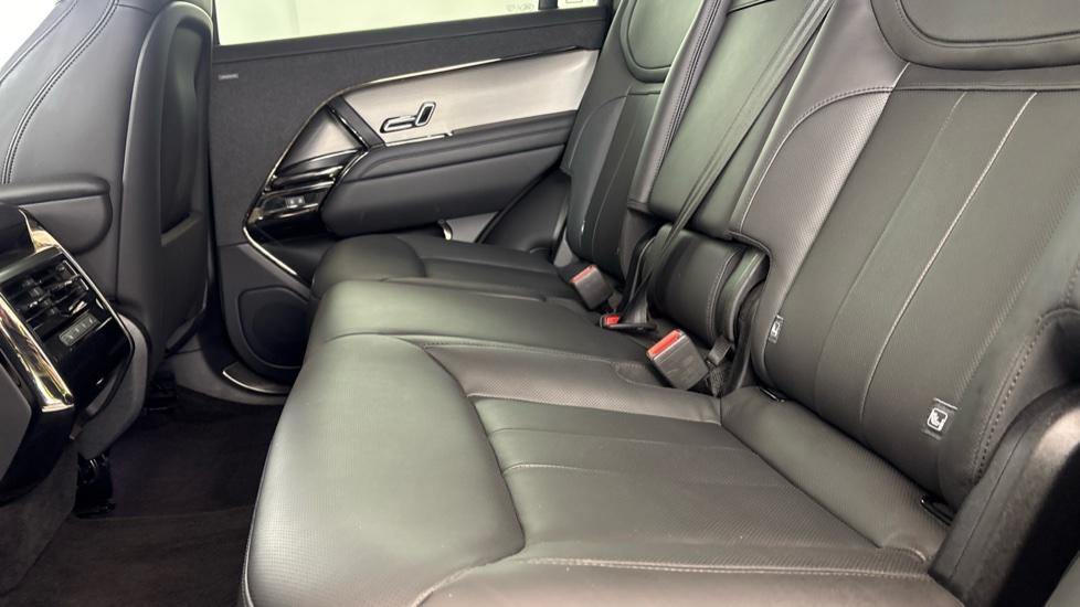 LAND ROVER RANGE ROVER SPORT ESTATE 3.0 P440e Dynamic SE 5dr Auto