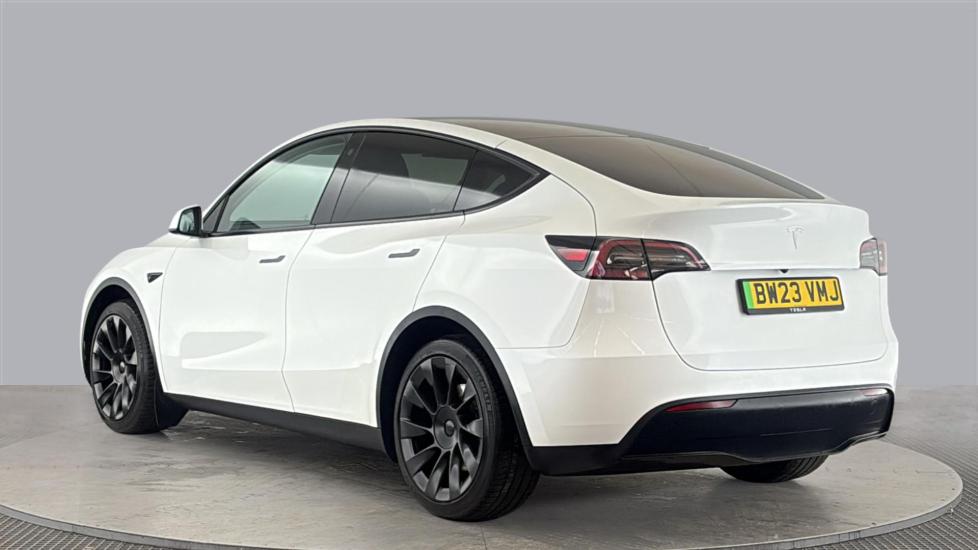 TESLA MODEL Y HATCHBACK RWD 5dr Auto