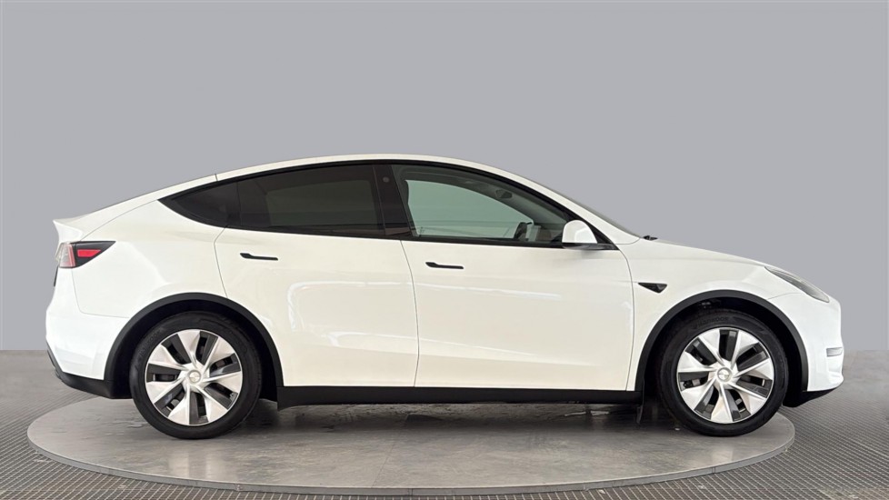 TESLA MODEL Y Image 6