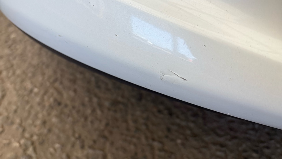 TESLA MODEL Y dent and scuff