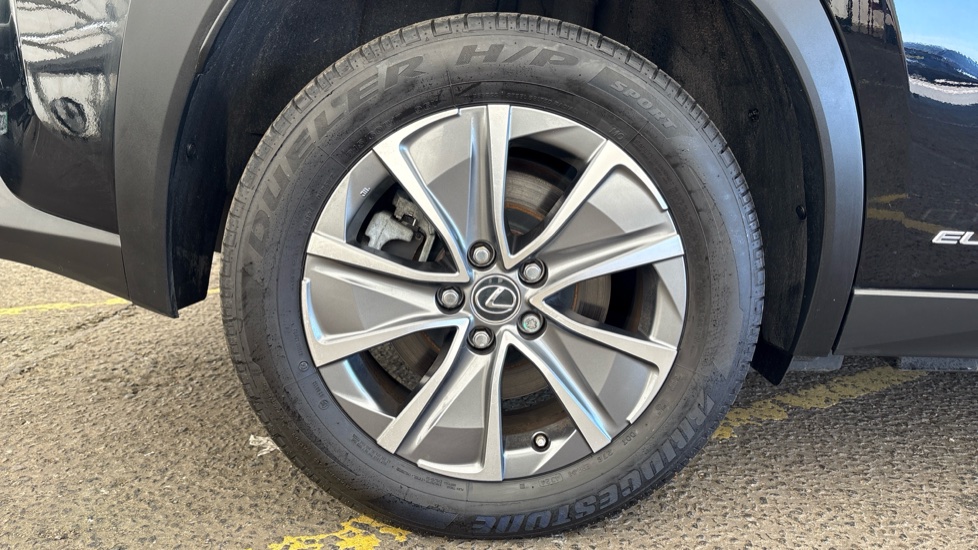 LEXUS UX Image 19