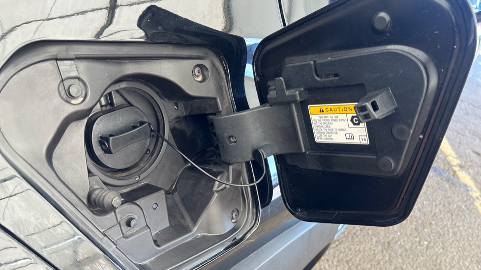 LEXUS UX Image 21