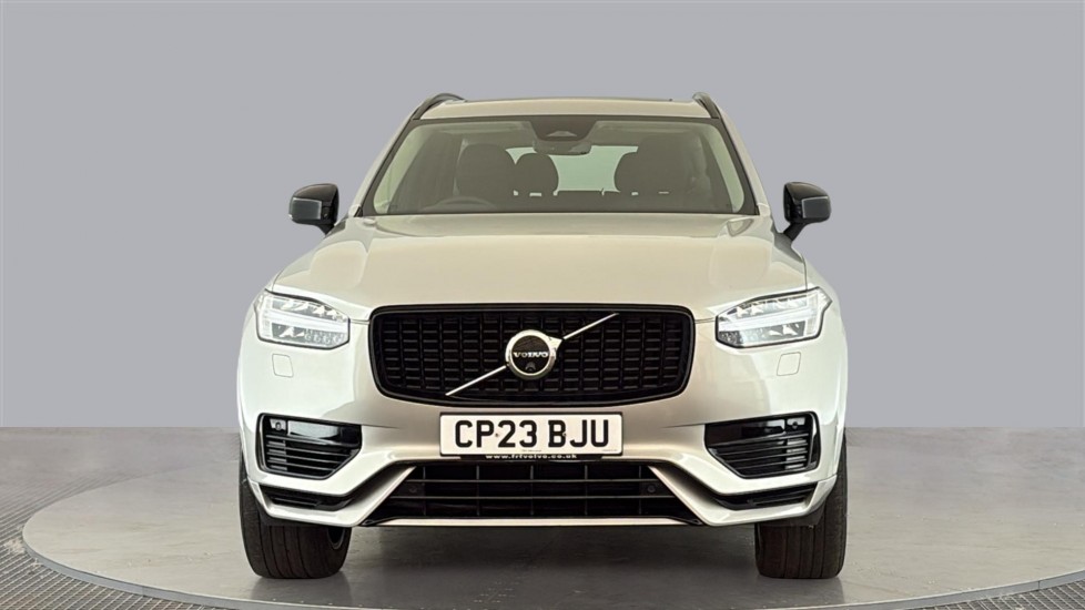 VOLVO XC90 Image 8