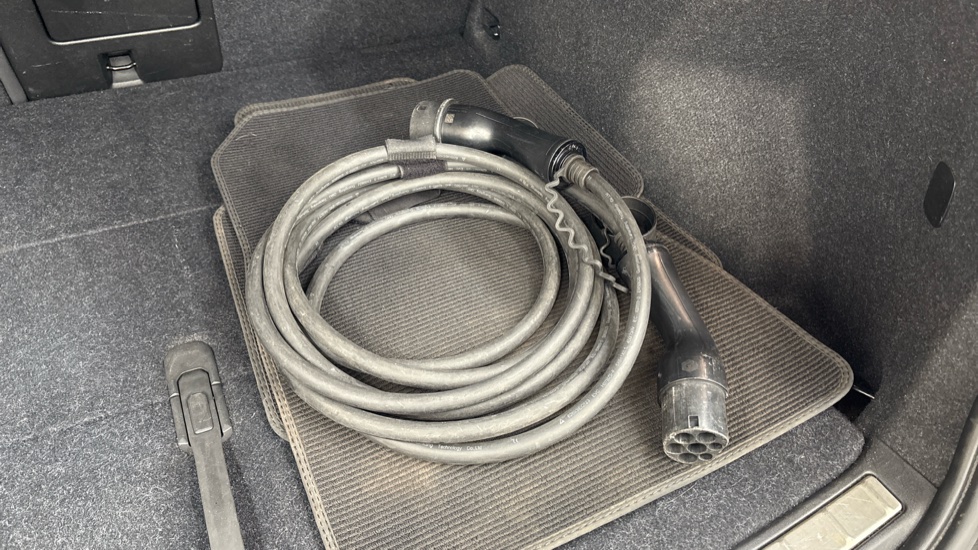 VOLVO C40 Image 22