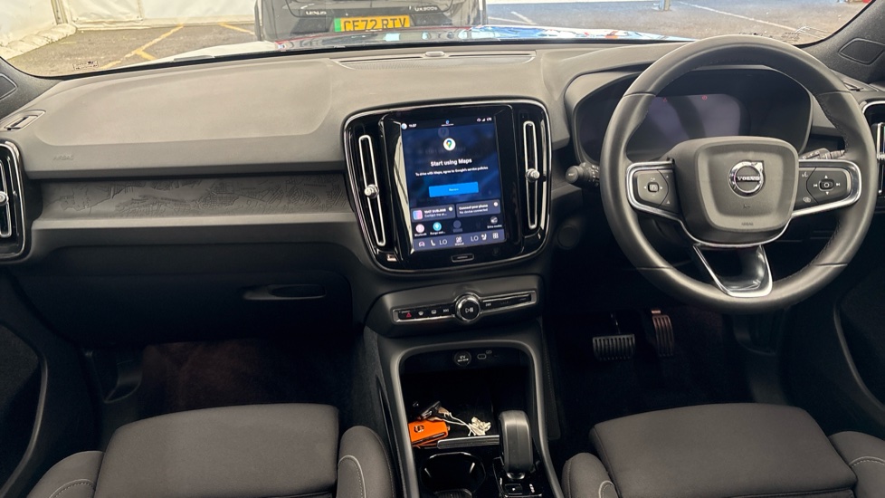 VOLVO XC40 Image 11