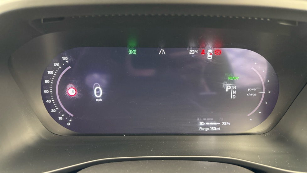 VOLVO XC40 Image 13