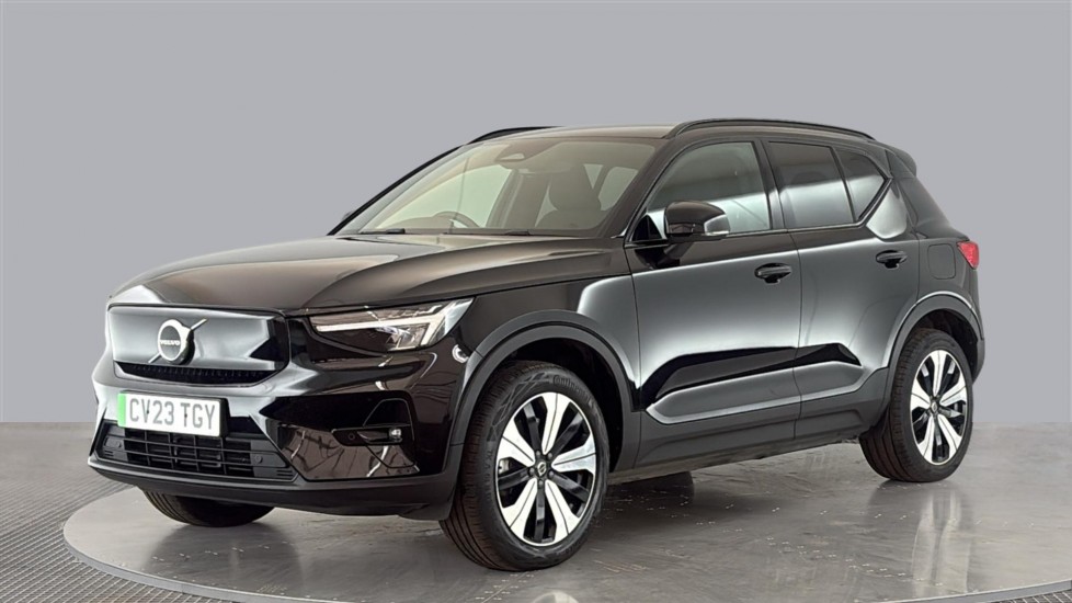 Used VOLVO XC40