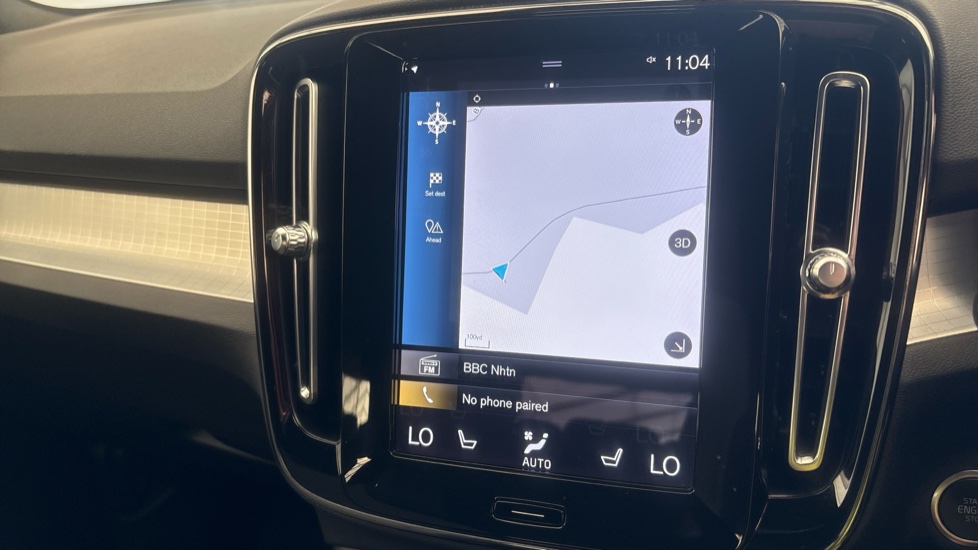 VOLVO XC40 Image 12