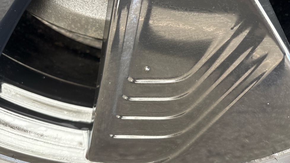 CUPRA BORN imperfection