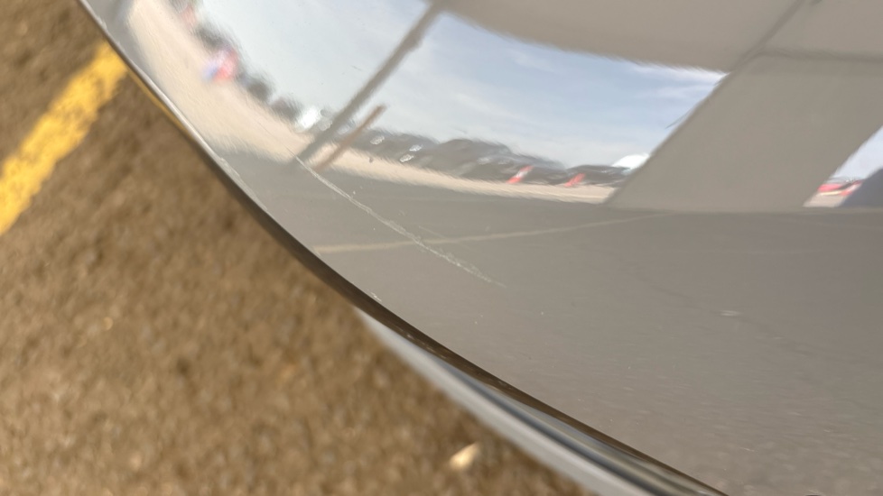 CUPRA BORN scratches