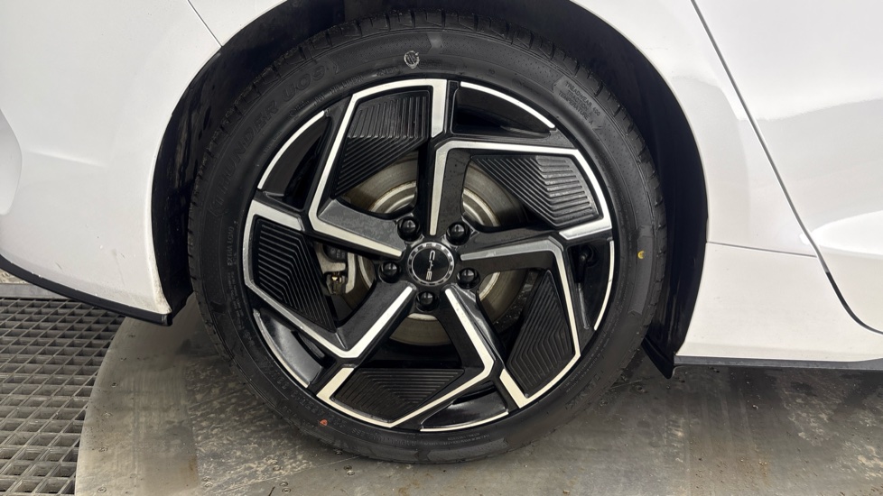 BYD SEAL SALOON 230kW Design 83kWh 4dr Auto