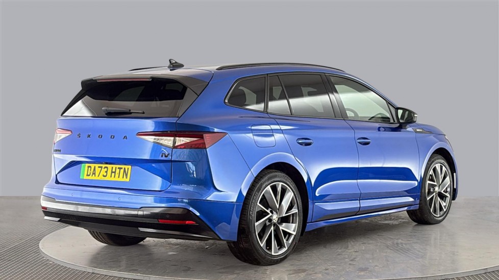 SKODA ENYAQ Image 5