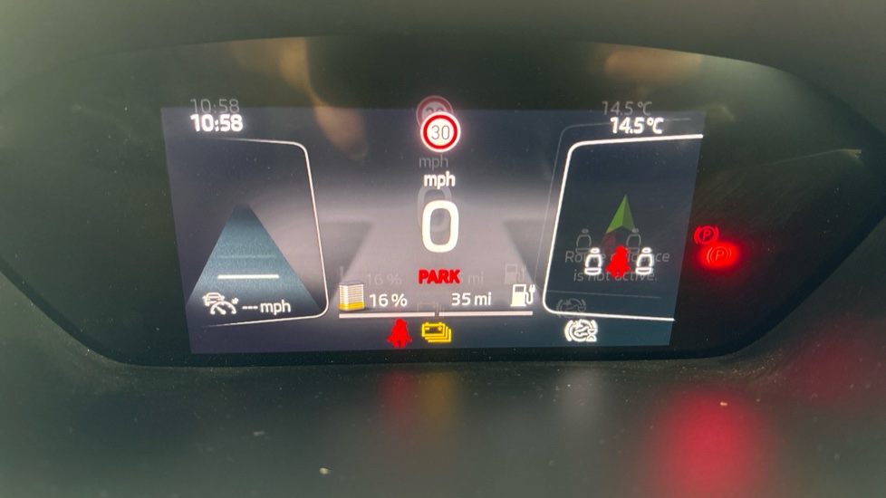 SKODA ENYAQ Image 13