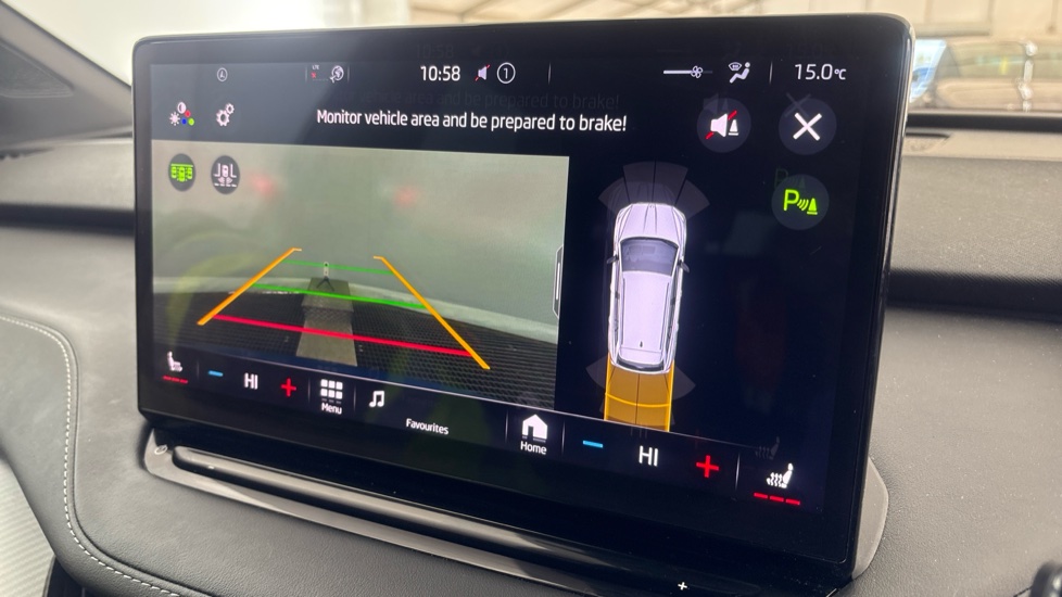 SKODA ENYAQ reverse camera
