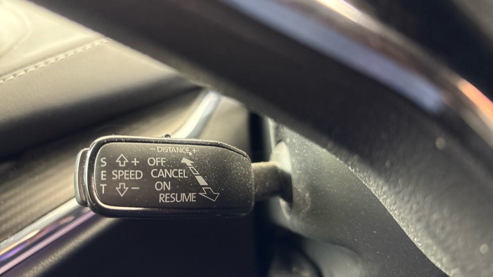SKODA ENYAQ cruise control