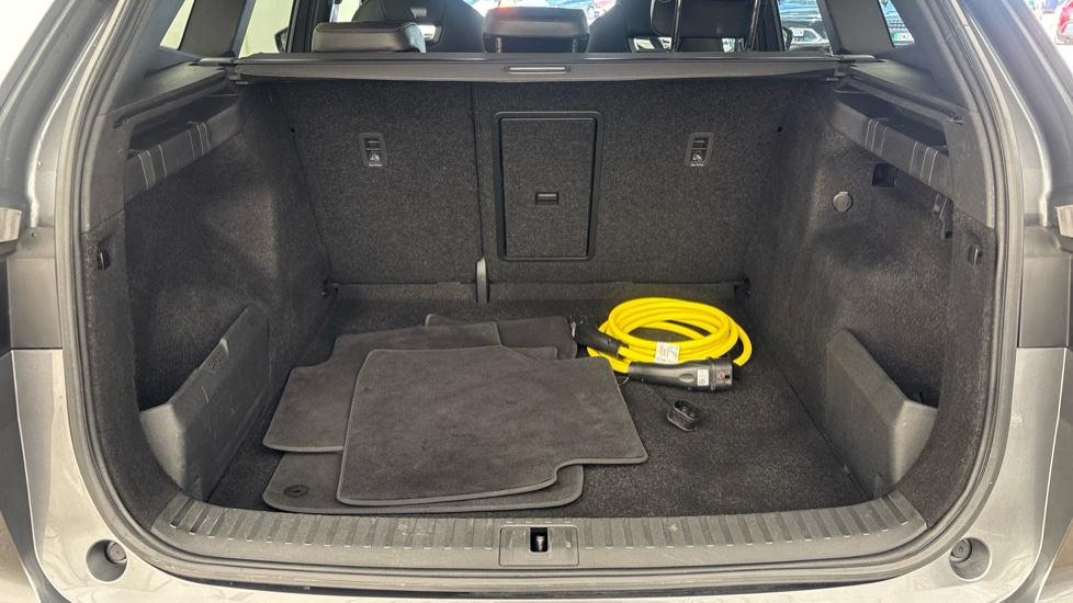 SKODA ENYAQ IV ESTATE 195kW 80x Sportline Plus 82kWh 4x4 5dr Auto