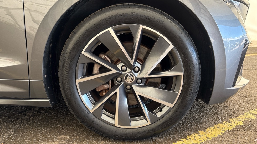 SKODA ENYAQ IV ESTATE 195kW 80x Sportline Plus 82kWh 4x4 5dr Auto