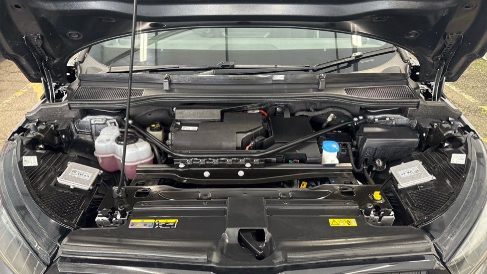 SKODA ENYAQ Image 16
