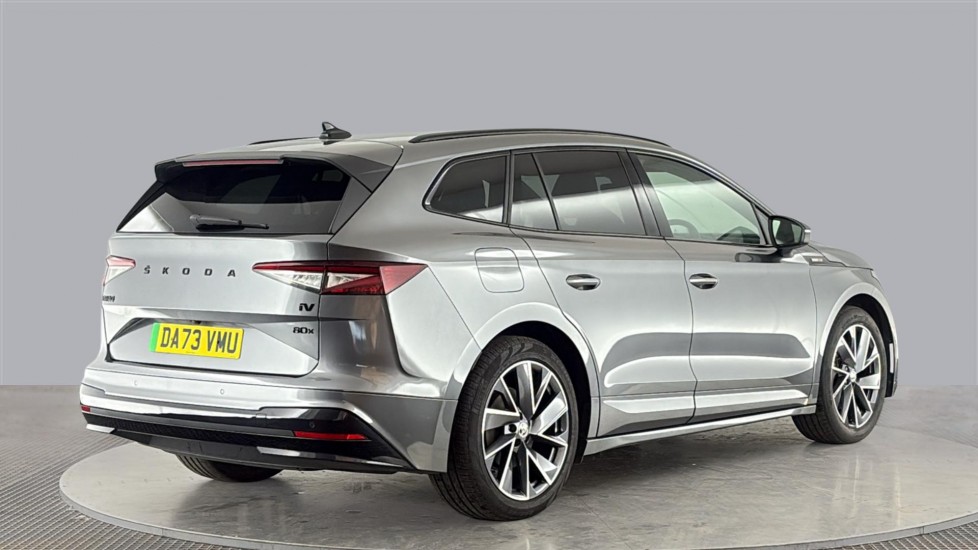 SKODA ENYAQ Image 5