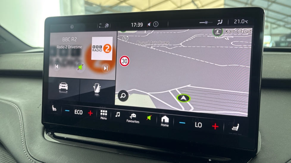 SKODA ENYAQ Image 12