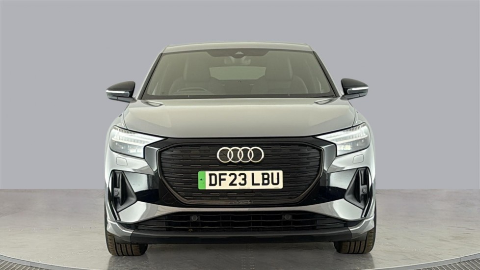 AUDI Q4 Image 8
