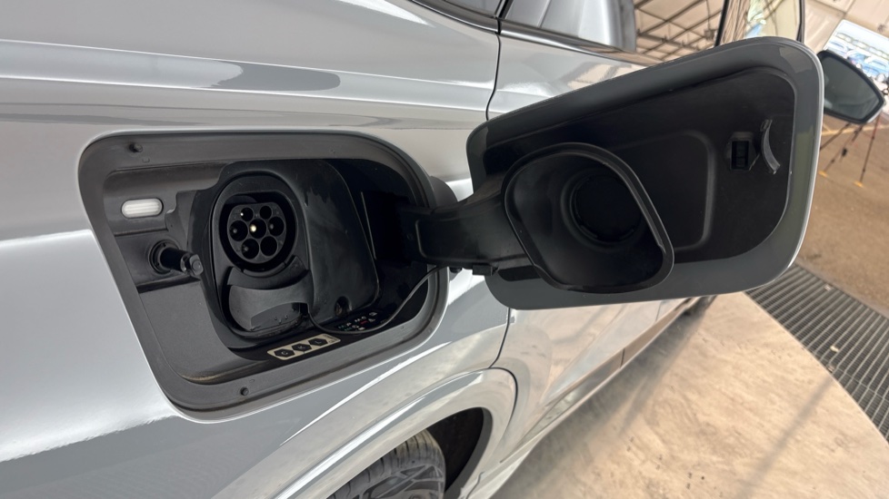 AUDI Q4 Image 21