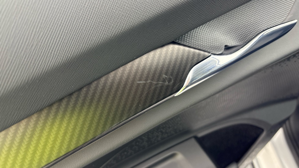 SKODA ENYAQ Scratches