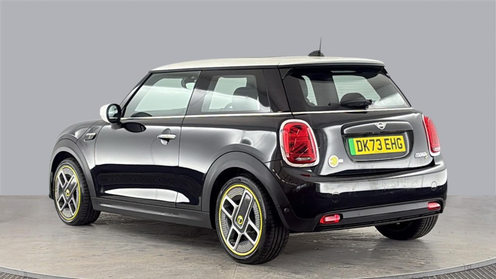 MINI HATCHBACK ELECTRIC 135kW Cooper S Level 3 33kWh 3dr Auto