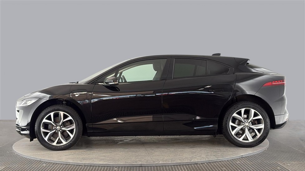 JAGUAR I-PACE Image 2